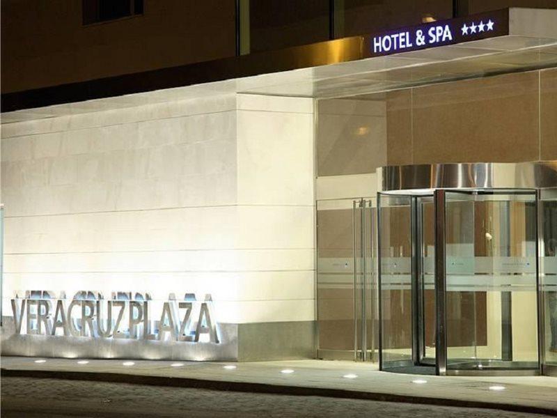 Hotel Veracruz Plaza & Spa Valdepeñas Buitenkant foto