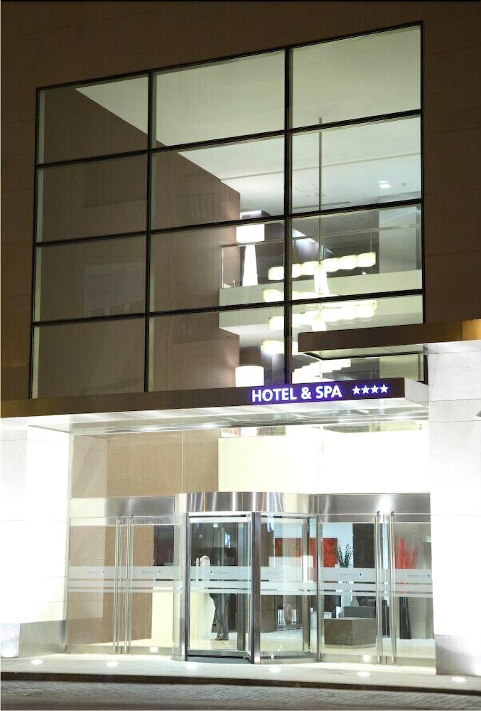 Hotel Veracruz Plaza & Spa Valdepeñas Buitenkant foto