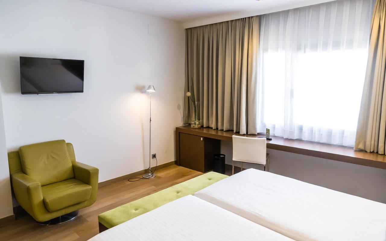 Hotel Veracruz Plaza & Spa Valdepeñas Buitenkant foto