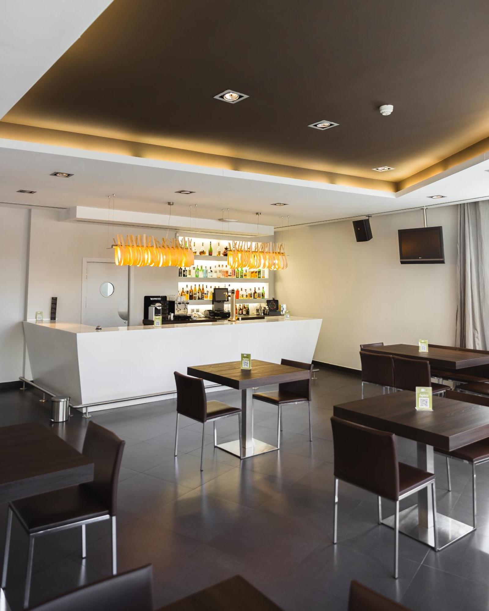 Hotel Veracruz Plaza & Spa Valdepeñas Buitenkant foto