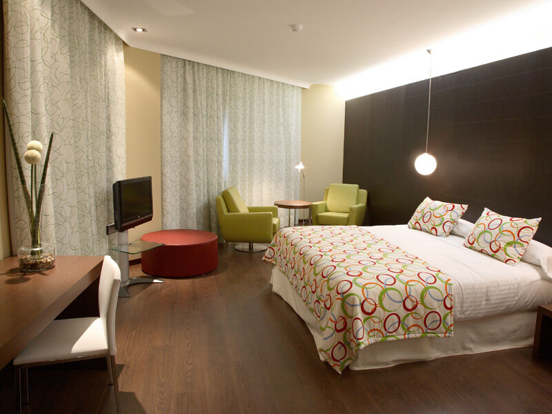 Hotel Veracruz Plaza & Spa Valdepeñas Buitenkant foto